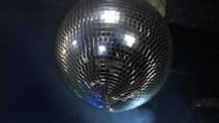 マイクロビキニオイリーダンス2シーン5 - シャカ マイクロビキニオイリーダンス2シーン5 - シャカ