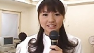 美里国仲看護師は、医療のツールやバイブレーションで犯されています 美里国仲看護師は、医療のツールやバイブレーションで犯されています