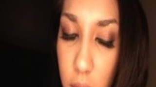 角質娼婦に偽ペニス弾幕 角質娼婦に偽ペニス弾幕