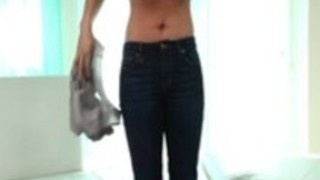 Netvideogirls - カレンダーオーディションはポルノになります Netvideogirls - カレンダーオーディションはポルノになります