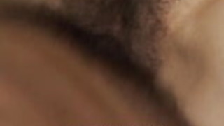 アジア系女子高生が縛られ、三人組が激しく犯される アジア系女子高生が縛られ、三人組が激しく犯される