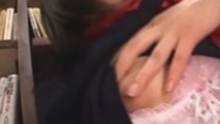 美咲沙耶は図書館でスカートの下でバイブレーターで亀裂をそそり 美咲沙耶は図書館でスカートの下でバイブレーターで亀裂をそそり