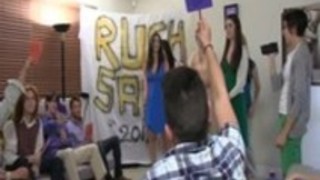 キスポルノを与えレズビアン キスポルノを与えレズビアン