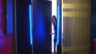 痴女ママはディルドで遊んで愛して 痴女ママはディルドで遊んで愛して