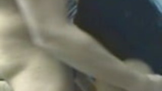 彼女の男の脂肪の性交を吸うブルネットアジア人 彼女の男の脂肪の性交を吸うブルネットアジア人