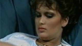 ジャネットLittledove、バックアダムス、ヴィンテージポルノサイトでジェリー・バトラー ジャネットLittledove、バックアダムス、ヴィンテージポルノサイトでジェリー・バトラー