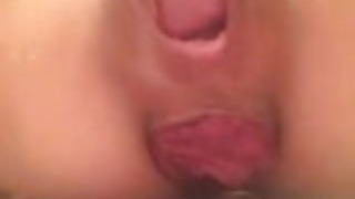 日本の女は彼女のお尻を伸ばすと子宮頸が表示されます 日本の女は彼女のお尻を伸ばすと子宮頸が表示されます