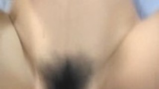 リナはよくポンピング毛深い猫を持っています リナはよくポンピング毛深い猫を持っています