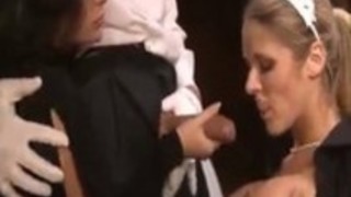 Patroa assiste empregados fodendo Patroa assiste empregados fodendo