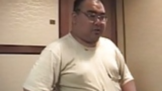 ヴィンテージ巨乳日本のティーンは、オタクをファック ヴィンテージ巨乳日本のティーンは、オタクをファック