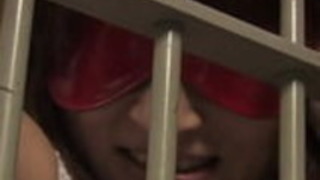 熱いオフィスのベイビーは、仕事でギャングを叩いた 熱いオフィスのベイビーは、仕事でギャングを叩いた