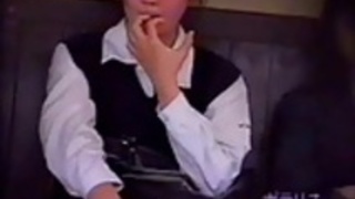 イノセントスクールガールズスカートが露出します イノセントスクールガールズスカートが露出します