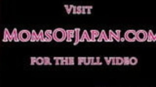 日本の成熟した彼女の足を広げる 日本の成熟した彼女の足を広げる