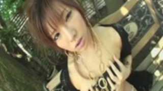 日本の赤ん坊早川は、彼女の毛深い陰部が濡れ湿っなります 日本の赤ん坊早川は、彼女の毛深い陰部が濡れ湿っなります