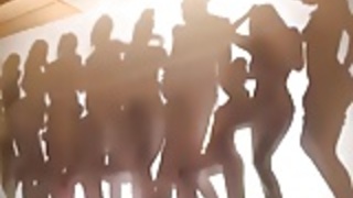 日本の乱交は彼らが厄介な取得 日本の乱交は彼らが厄介な取得