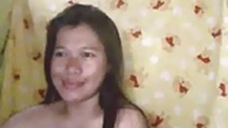 45歳のフィリピン人の熟女カムガール 45歳のフィリピン人の熟女カムガール