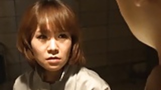 オフィサーによって剥離ゴージャスな熟女 オフィサーによって剥離ゴージャスな熟女