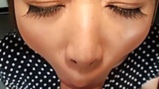 【無修正】極太に喘ぐ美人妻! 【無修正】極太に喘ぐ美人妻!