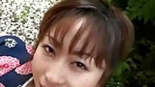 アジアンチックは彼女のタイトな穴に犯される アジアンチックは彼女のタイトな穴に犯される