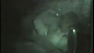 カーの本当のアマチュアセックスインサイド カーの本当のアマチュアセックスインサイド