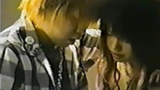 パブリックエリアにあるクソカップル パブリックエリアにあるクソカップル