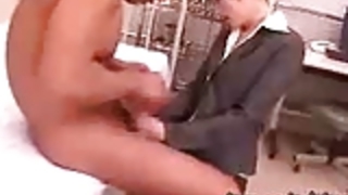 大橋ミク - コンドームを置く方法を学ぶ 大橋ミク - コンドームを置く方法を学ぶ