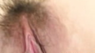 セクシーなおもちゃで遊ぶ美しい十代の日本の安里冨田 セクシーなおもちゃで遊ぶ美しい十代の日本の安里冨田