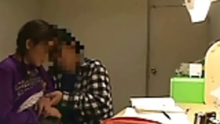 女子学生の部屋に隠しカメラ 女子学生の部屋に隠しカメラ