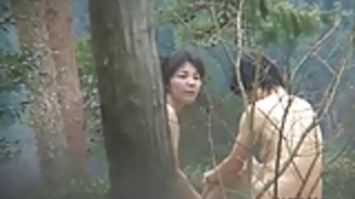 バスプールの女性の裸をクリア バスプールの女性の裸をクリア