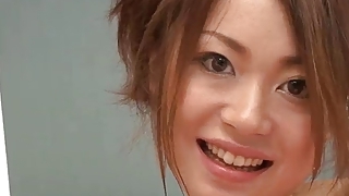 サラSeoriは2本のチンポを愛撫するために彼女はかなり足を使用しています サラSeoriは2本のチンポを愛撫するために彼女はかなり足を使用しています