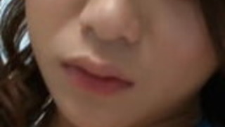 いたずらな雛は、彼女の体と猫をバイブラで使っているのが大好きです いたずらな雛は、彼女の体と猫をバイブラで使っているのが大好きです