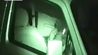 車の中でわいせつなセックス 車の中でわいせつなセックス