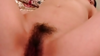 待ち伏せをしている夫。 待ち伏せをしている夫。