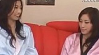 一番ホットな日本の売春婦立花理子、クレイジーフィンガーリング、ストラップン 一番ホットな日本の売春婦立花理子、クレイジーフィンガーリング、ストラップン