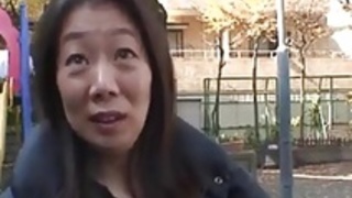 日本の熟女牧原芳子さんがクリームパイ 日本の熟女牧原芳子さんがクリームパイ