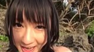 3人の日本人が夢中になる 3人の日本人が夢中になる