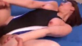 【吉沢明歩】プールサイドで激パコされてお掃除フェラまでしちゃう競泳水着の巨乳インストラクター【AV女優】