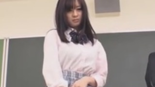 巨乳黒パンスト女子高生の見せつけオナニー動画 巨乳黒パンスト女子高生の見せつけオナニー動画