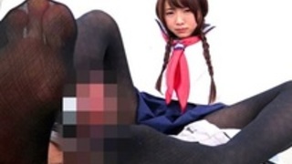 パンストとパンチラで誘惑してくる悪戯なJK’涼川絢音’女子高生足コキで堪らずぶっかけJK パンストとパンチラで誘惑してくる悪戯なJK’涼川絢音’女子高生足コキで堪らずぶっかけJK