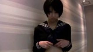 超おとなしそうなマジメ系のJKがまさかの援助交際…かなり嫌そうだけどお金のためにがんばります 超おとなしそうなマジメ系のJKがまさかの援助交際…かなり嫌そうだけどお金のためにがんばります