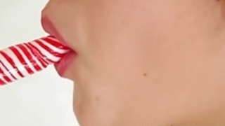 大人のおっぱいでかわいいデビューティーンティーンマッサージを取得します 大人のおっぱいでかわいいデビューティーンティーンマッサージを取得します