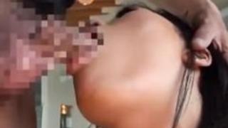 彼女の膝スペルマ口へ遊ぶのWiで男のためにフェラを与えるかわいい女子高生 彼女の膝スペルマ口へ遊ぶのWiで男のためにフェラを与えるかわいい女子高生