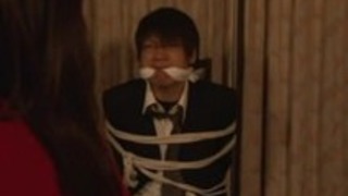 身動きできない旦那に見られながら義父に犯され激逝きしてしまう美人妻 身動きできない旦那に見られながら義父に犯され激逝きしてしまう美人妻