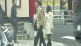 いたずらな日本人瀬里奈によって車の中で特別フェラチオ いたずらな日本人瀬里奈によって車の中で特別フェラチオ