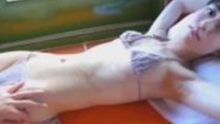 ジャバ・アマチュア・ティーンアカネ・千尋、彼女のデビューでオイルマッサージを彼と抱き合わせる ジャバ・アマチュア・ティーンアカネ・千尋、彼女のデビューでオイルマッサージを彼と抱き合わせる