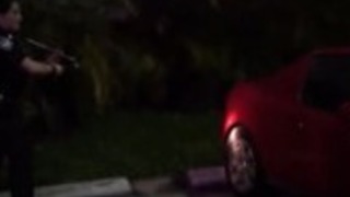 日本人は黒の車のジャッキ容疑者が取得してみてください 日本人は黒の車のジャッキ容疑者が取得してみてください