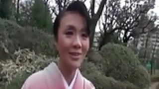 無修正日本のセックス - 毛むくじゃらの小娘との伝統的な芸者 無修正日本のセックス - 毛むくじゃらの小娘との伝統的な芸者