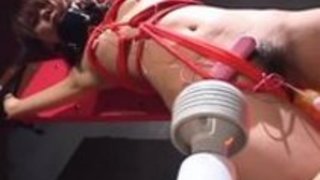 真帆沢井緊縛日本のアクション 真帆沢井緊縛日本のアクション