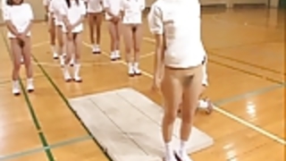 ジム·クラスの間にアジアのティーン毛深いプッシーズホットアスストレッチ ジム·クラスの間にアジアのティーン毛深いプッシーズホットアスストレッチ