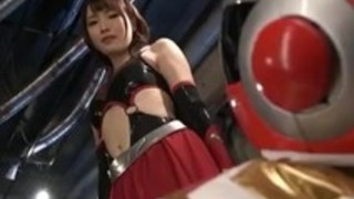 邪悪な女戦士の侮辱ヒーロー 邪悪な女戦士の侮辱ヒーロー